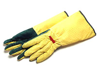  Comfy Country Creations features a large selection of products for the gardener.