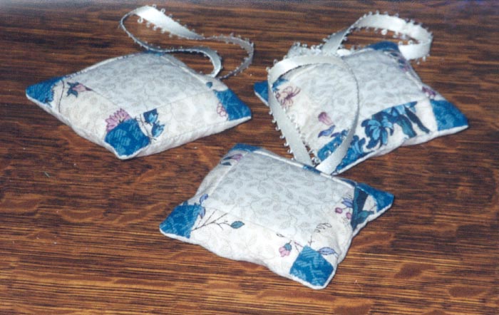 Lavender sachets to tuck into a drawer or hang in a closet.